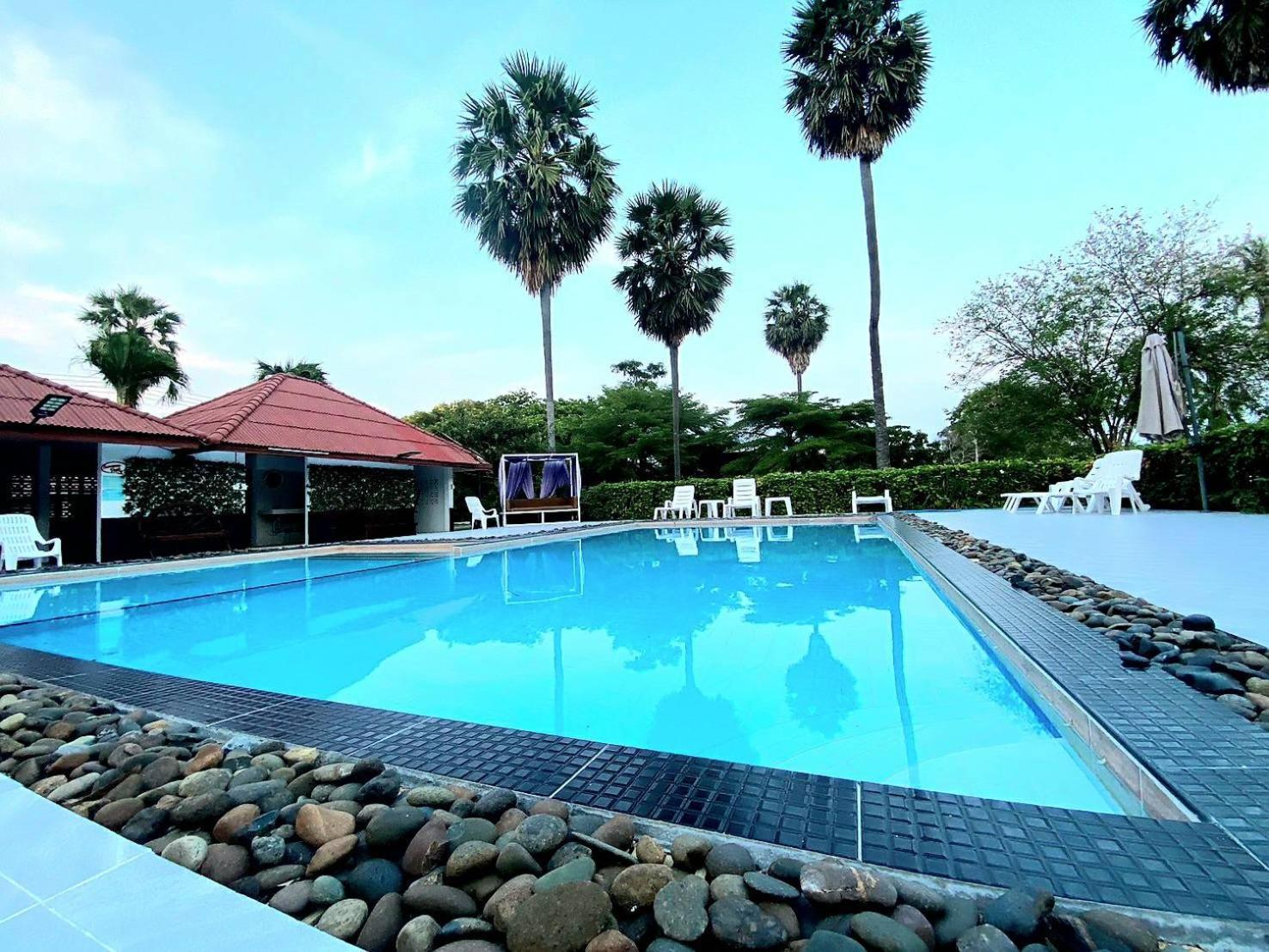 Baan Golden Resort & Residences Сам Рой Йот Екстериор снимка