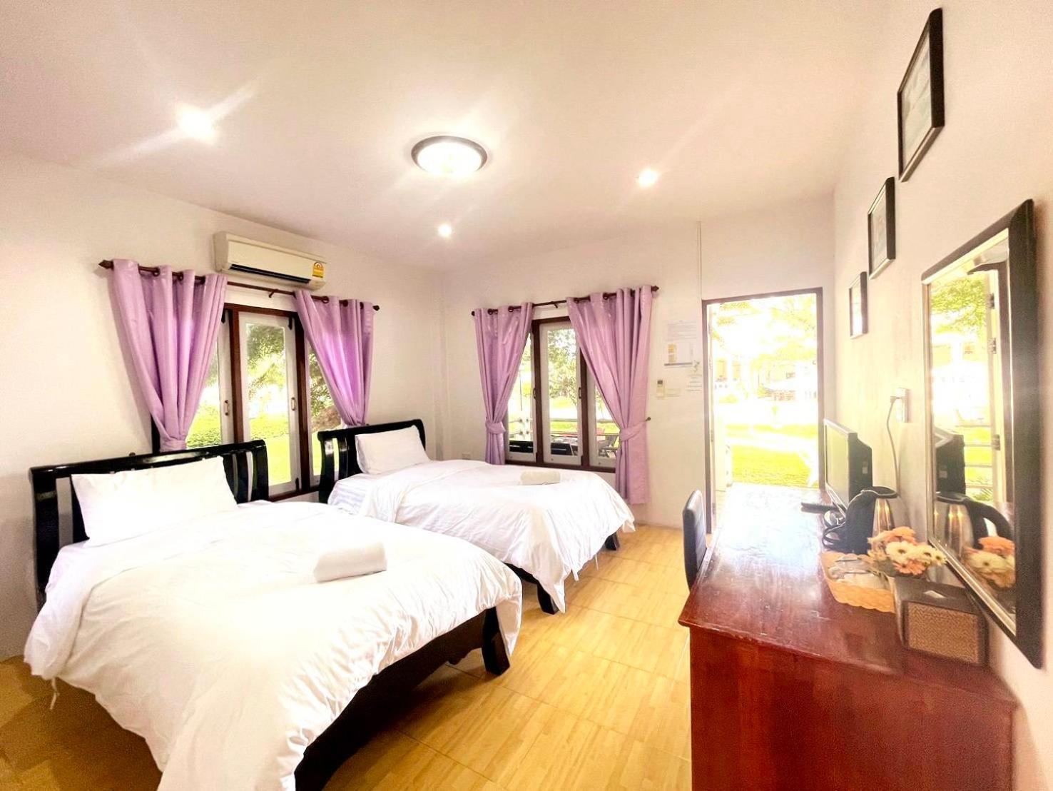 Baan Golden Resort & Residences Сам Рой Йот Екстериор снимка
