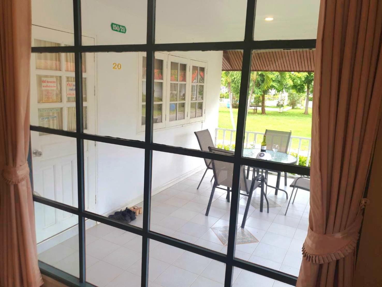 Baan Golden Resort & Residences Сам Рой Йот Екстериор снимка